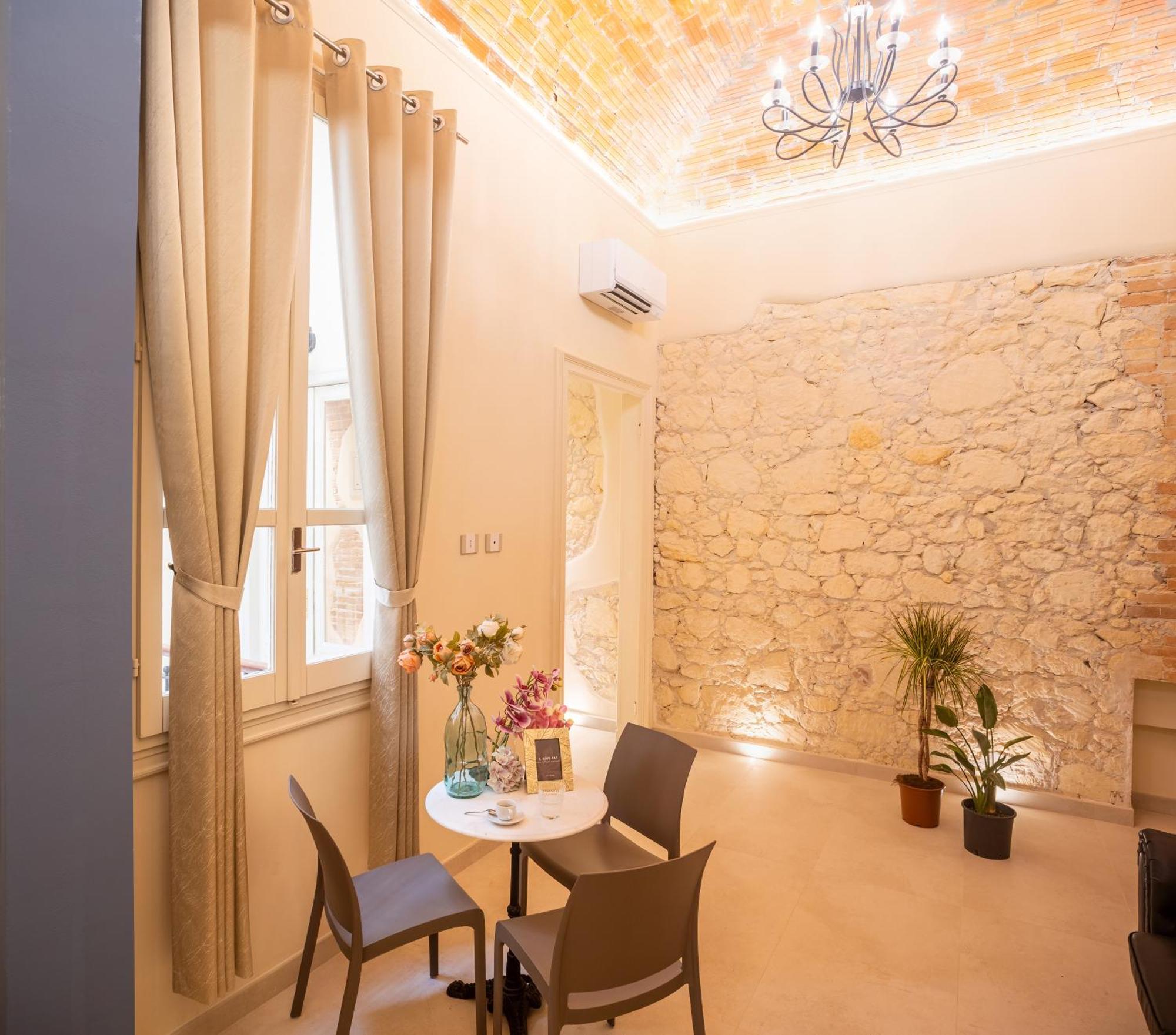 Magnini Rooms Cagliari Extérieur photo